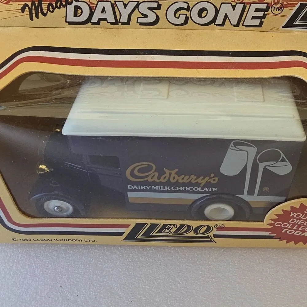 Lledo Days Gone ( Lot of 2)